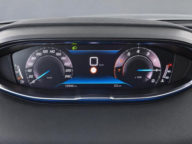 Peugeot 5008 1.2 PureTech Allure Pack Business Luxe 7-zitter! TREKHAAK