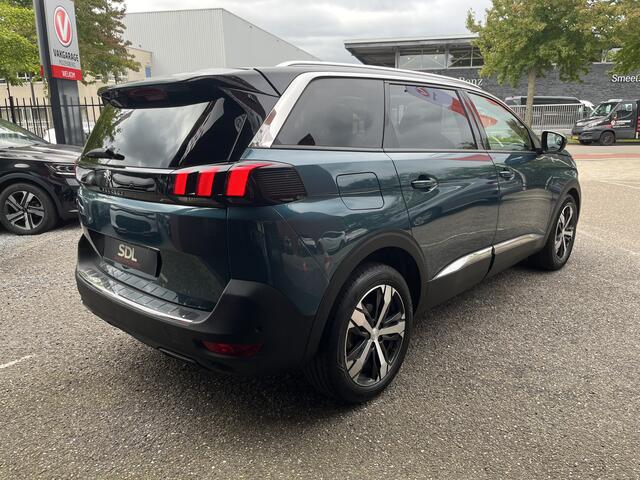 Peugeot 5008 1.2 130 PK GT-Line Crossway 7P. // ADAPT. CRUISE // SCHUIF-KANTELDAK // LEDER-ALCANTARA // ELEK. STOEL+GEHEUGEN // FOCAL AUDIO // AFN. TREKHAAK // DODEHOEK //