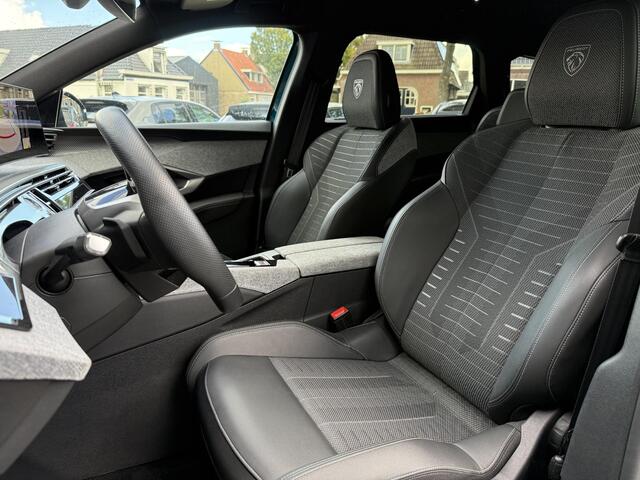 Peugeot 5008 1.2 Hybrid 145 GT 7p | Navigatie | Zwart dak | Camera | Stoelverwarming | Ecc & Cruise Control | Elektrische achterklep |