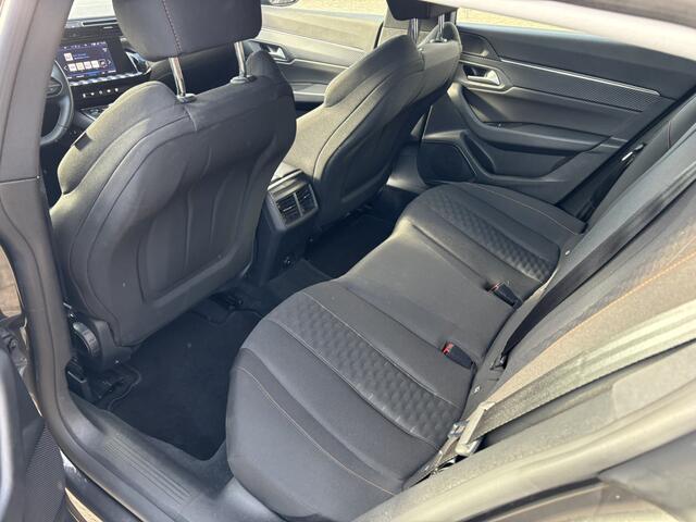 Peugeot 508 SW 1.2 PureTech Blue Lease Active / Airco / Camera / NL Auto / Apple Carplay/Android Auto /