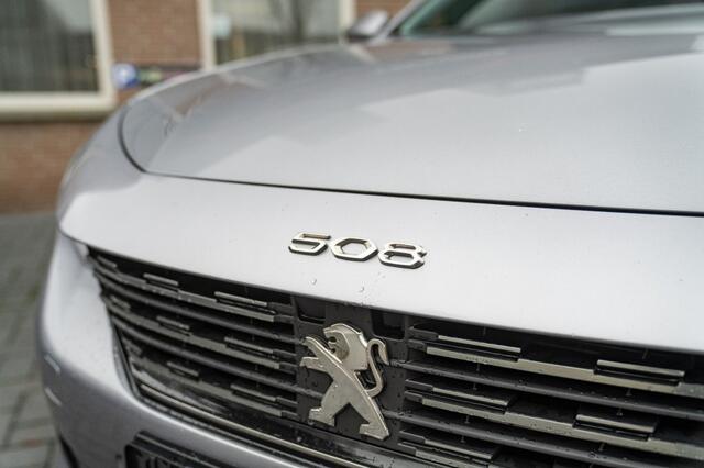 Peugeot 508 HYBRID 225 ALLURE