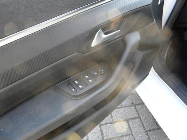 Peugeot 508 1.6 PureTech Active Automaat