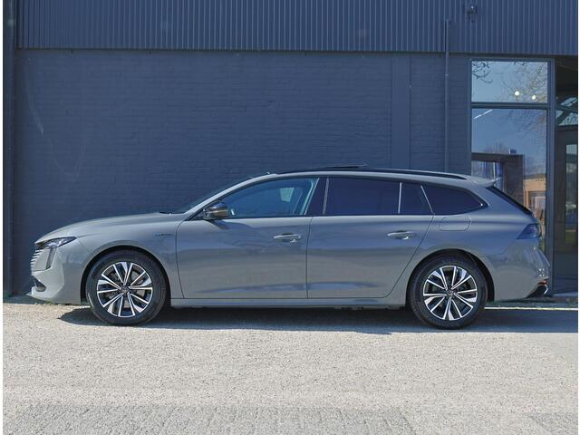 Peugeot 508 SW 1.6 HYbrid 180PK Allure | Panorama/Schuifdak | Navigatie | Achteruitrijcamera | Parkeersensoren | Keyless | Matrix LED Koplampen | Dodehoek Detectie | Climate Control | Adaptieve Cruise Control | 17" LMV | Apple Carplay/Android Auto |