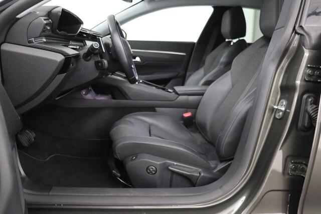 Peugeot 508 1.5 BleuHDI Allure | Stoelverwarming | Focal Sound | Adaptive cruise | Camera | Carplay | Full LED | Keyless | Navigatie | Half leder | Climate control
