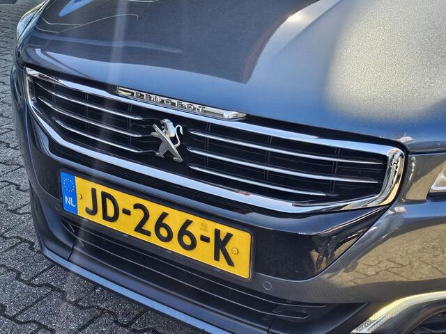 Peugeot 508 1.6 e-THP Blue Lease Executive 165 pk | Trekhaak afneembaar | Google maps navigatie | Cruise control | PDC | Camera | Nette en goed onderhouden auto | 1875 kg trekgewicht!