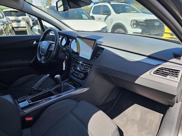 Peugeot 508 1.6 e-THP Blue Lease Executive 165 pk | Trekhaak afneembaar | Google maps navigatie | Cruise control | PDC | Camera | Nette en goed onderhouden auto | 1875 kg trekgewicht!