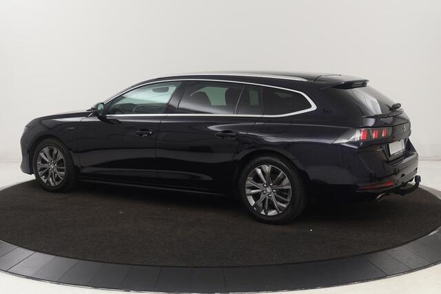 Peugeot 508 1.6 HYbrid Allure | Stoelverwarming | Carplay | Camera | Trekhaak | Navigatie | Climate control | Half leder | Cruise control | PHEV