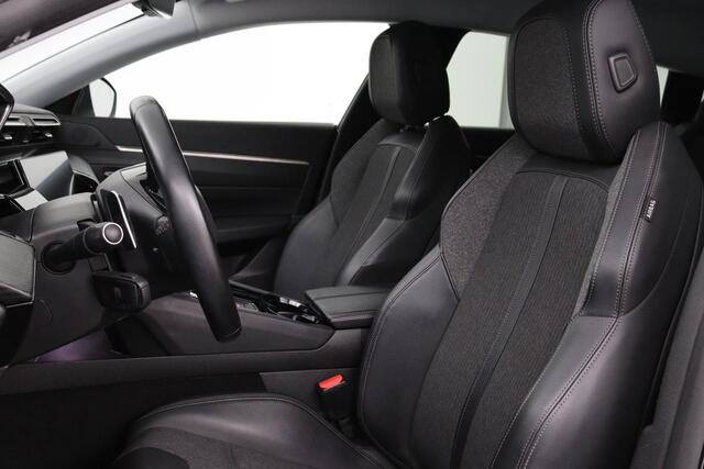 Peugeot 508 1.6 HYbrid Allure | Stoelverwarming | Carplay | Camera | Trekhaak | Navigatie | Climate control | Half leder | Cruise control | PHEV