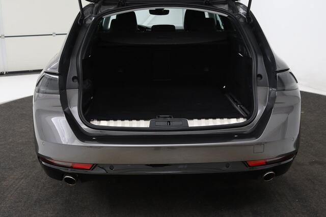 Peugeot 508 1.6 HYbrid Allure | Stoelverwarming | Trekhaak | Adaptive cruise | Half leder | Camera | Carplay | Navigatie | Climate control | PHEV