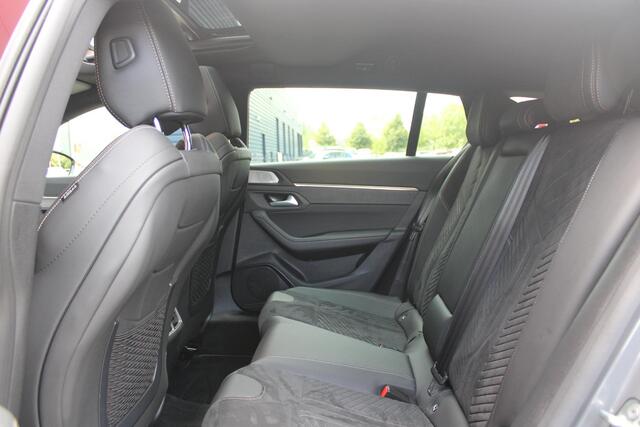 Peugeot 508 SW 1.6 HYbrid 225PK GT ** NIEUW MODEL** | NAVIGATIE |PANORAMISCH SCHUIFDAK|KOPLAMPEN MATRIX LED | WEGKLAPBARE TREKHAAK |BEKLEDING LEDER/ALCATARA MISTRAL |COMFORTSTOELEN MET VERSTELBARE NEUS EN ELEKTRISCHVERSTELBARE HELLINGSHOEK|STOELVERWARMING |DRAADLOOS 