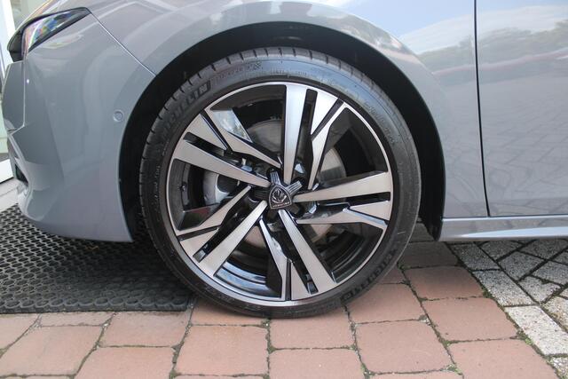 Peugeot 508 SW 1.6 HYbrid 225PK GT ** NIEUW MODEL** | NAVIGATIE |PANORAMISCH SCHUIFDAK|KOPLAMPEN MATRIX LED | WEGKLAPBARE TREKHAAK |BEKLEDING LEDER/ALCATARA MISTRAL |COMFORTSTOELEN MET VERSTELBARE NEUS EN ELEKTRISCHVERSTELBARE HELLINGSHOEK|STOELVERWARMING |DRAADLOOS 