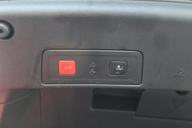 Peugeot 508 1.6 PureTech First Edition GT-Line Panoramadak/Focal Audio/Massage stoel/Apple carplay/Stoelverwarming/Elektrische achterklep/Adaptive cruise control/Achteruitrijcamera/Draadloze telefoonlader/Keyless/Lane assist/Inklapbare spiegels