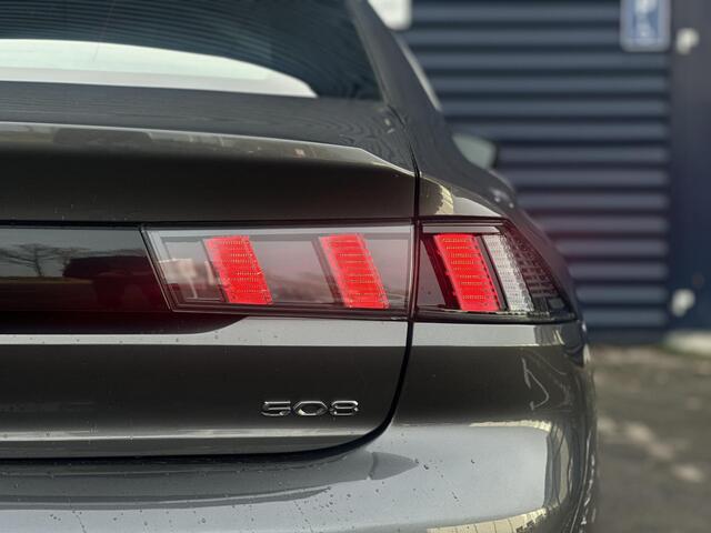 Peugeot 508 1.6 PureTech 180pk Blue Lease Active | Trekhaak | Adaptive Cruise Control | Climate Control | Navigatie | Parkeercamera/-sensoren | Apple Carplay/Android Auto | Keyless Start | Lichtmetalen velgen |