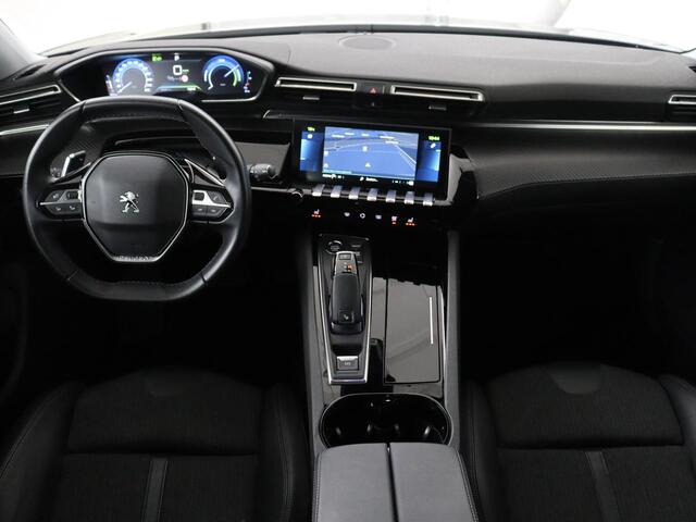 Peugeot 508 1.6 HYbrid Allure | Adaptive cruise | Half leder | Camera | Carplay | Full LED | Navigatie | Climate control | Parkeerhulp | PHEV | Plug In