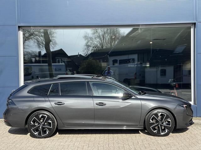 Peugeot 508 SW 1.6 HYbrid 225 PK GT | Facelift Model | Meest Complete Uitvoering | Slechts 8.000 KM | Volledig Lederen Bekleding | Glazen Panorama Schuif-/Kanteldak | Stoelverwarming & Massage | Plug-In Hybride Automaat | Night Vision | 360 Graden Camera | Navigatie 