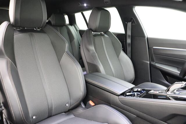 Peugeot 508 SW 1.6 HYbrid GT | Nieuwe tractiebatterij | 225pk | 18" LM Velgen | Camera | Dodehoek Detectie | Full LED | Lane Assist | Navigatie | Afneembare trekhaak