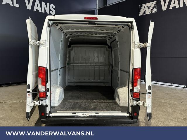 Peugeot BOXER 2.2 BlueHDi 120pk L2H2 Euro6 Airco | Parkeersensoren Bijrijdersbank