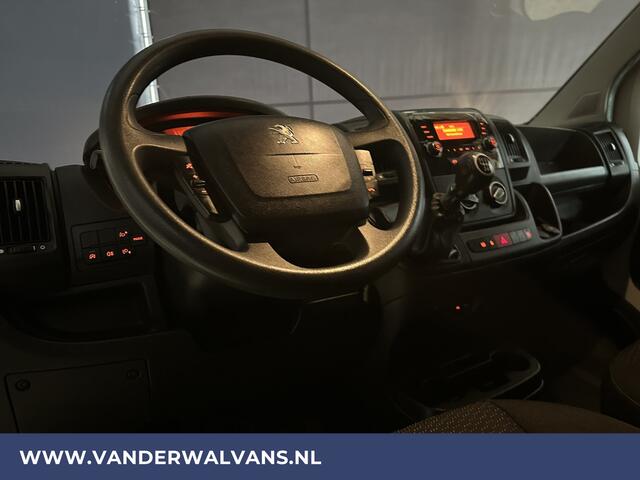 Peugeot BOXER 2.2 BlueHDi 120pk L2H2 Euro6 Airco | Parkeersensoren Bijrijdersbank