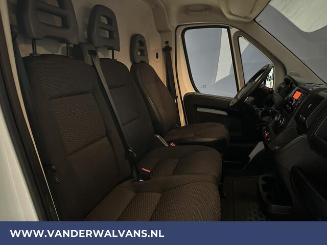 Peugeot BOXER 2.2 BlueHDi 120pk L2H2 Euro6 Airco | Parkeersensoren Bijrijdersbank