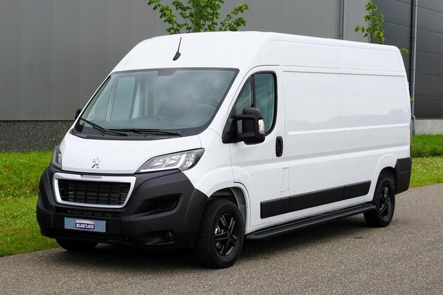 Peugeot BOXER 335 2.2 BlueHDi 140 L3H2 Premium Nieuw |140 pk |Carplay |Camera |Cruise |Bluetooth |3500 KG |Direct leverbaar |EURO6D |BPM voordeel!