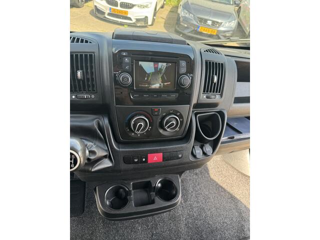 Peugeot BOXER 330 2.0 BlueHDI L1H1 Premium Pack