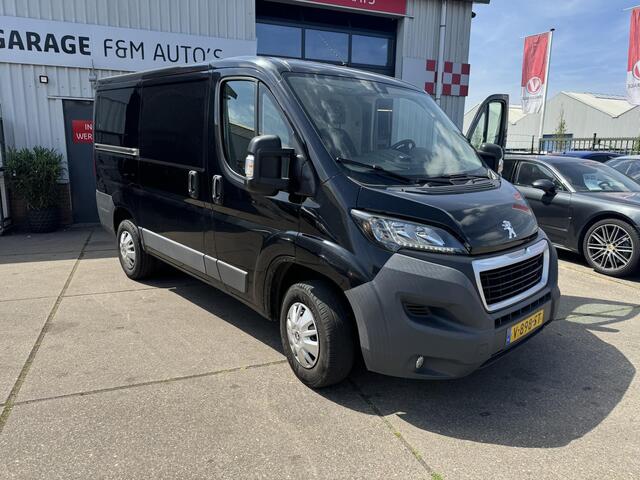 Peugeot BOXER 330 2.0 BlueHDI L1H1 Premium Pack