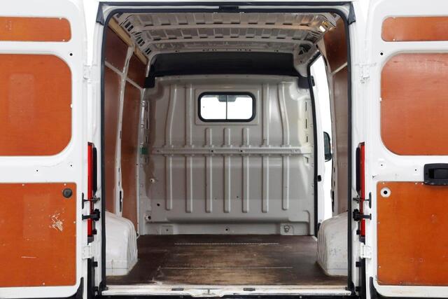 Peugeot BOXER 2.0 BlueHDI 130pk Euro6 L2H2 Premium Airco/Camera 06-2018