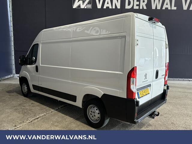 Peugeot BOXER 2.2BlueHDi 140pk L2H2 Euro6 Airco | Camera | Navigatie | Trekhaak Cruisecontrol, Parkeersensoren, Bijrijdersbank