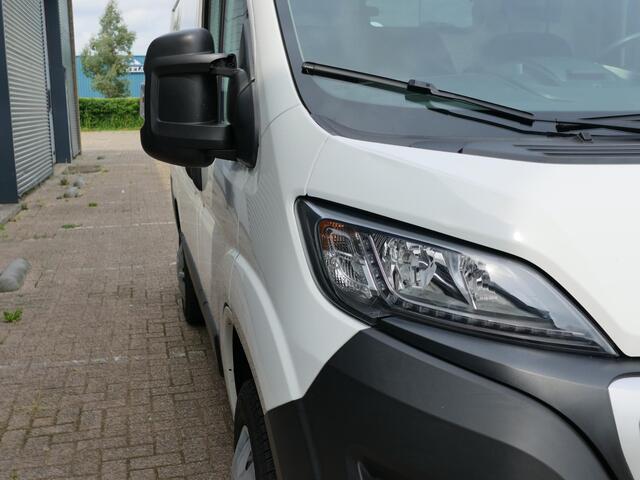 Peugeot BOXER 330 2.0 BlueHDI L1H1 Premium Pack 130pk | Navigatie | Camera | Cruise Control | Laadruimte betimmering