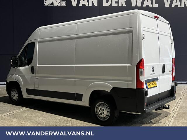 Peugeot BOXER 2.2 BlueHDi 120pk L2H2 Euro6 Airco | Trekhaak | Cruisecontrol | Parkeersensoren bijrijdersbank