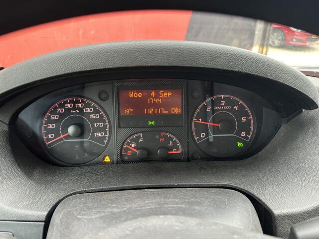 Peugeot BOXER 330 2.2 HDI L1H2 XR | Nieuw Binnen | Airco | Navigatie | Trekhaak | PDC |