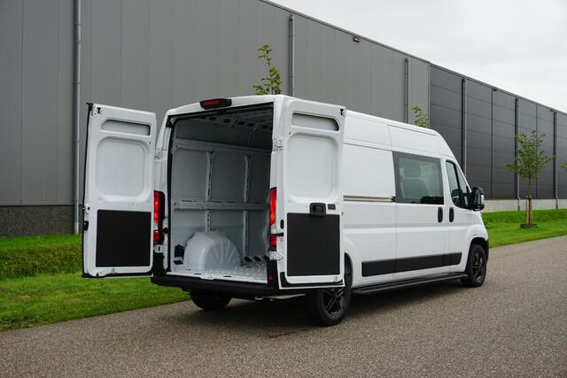 Peugeot BOXER 335 2.2 BlueHDi 140 L3H2 Premium DC Dubbele cabine |6-persoons |Airco |Camera |Cruise |3500 KG |EURO6D |Carplay |Twincab |Nieuw |Direct leverbaar