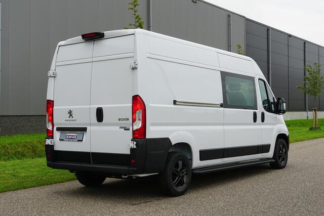 Peugeot BOXER 335 2.2 BlueHDi 140 L3H2 Premium DC Dubbele cabine |6-persoons |Airco |Camera |Cruise |3500 KG |EURO6D |Carplay |Twincab |Nieuw |Direct leverbaar