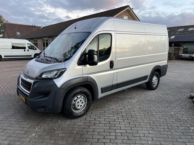 Peugeot BOXER 335 2.2 HDI L2H2 XR
