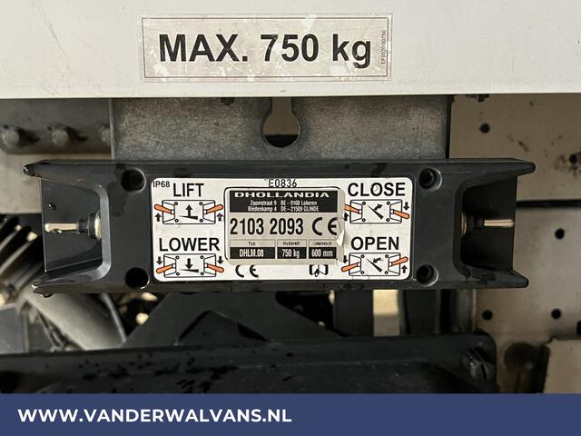 Peugeot BOXER 2.2 BlueHDi 141pk Bakwagen Laadklep Euro6 Airco | Bijrijdersbank
