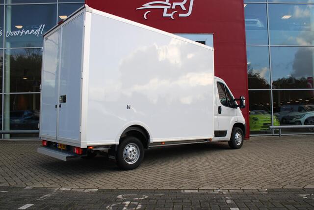 Peugeot BOXER 2.2 BlueHDi 165PK L3 3.5T | BAKWAGEN | IDEAAL ALS LOEMPIA KAR/SNACK WAGEN | NAVIGATIE | CLIMATE CONTROL | CRUISE CONTROL | DAB+ RADIO | GEVEERDE BESTUURDERSSTOEL | 3-ZITS | NIEUWE BUS! 2024 |