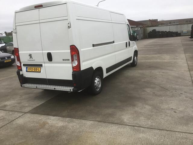 Peugeot BOXER 333 2.2 BlueHDi 120 L3H2 Premium Ombouw Camper Mogelijk Wanden en Deuren geisoleerd