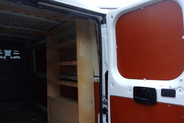 Peugeot BOXER 335 2.0 BlueHDI L2H1 | 160pk | *¤355 p/mnd | Premium | A. CAMERA | AIRCO | CRUISE | *NAV* | BETIMMERING | 2.500kg trekgw.
