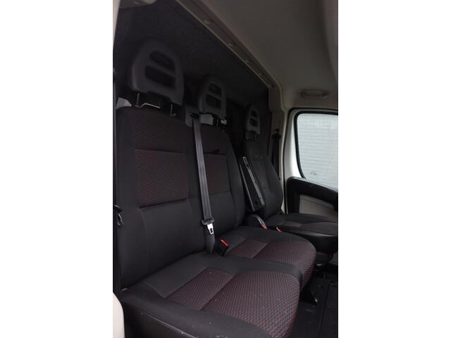 Peugeot BOXER 335 2.0 BlueHDI L2H1 | 160pk | *¤355 p/mnd | Premium | A. CAMERA | AIRCO | CRUISE | *NAV* | BETIMMERING | 2.500kg trekgw.