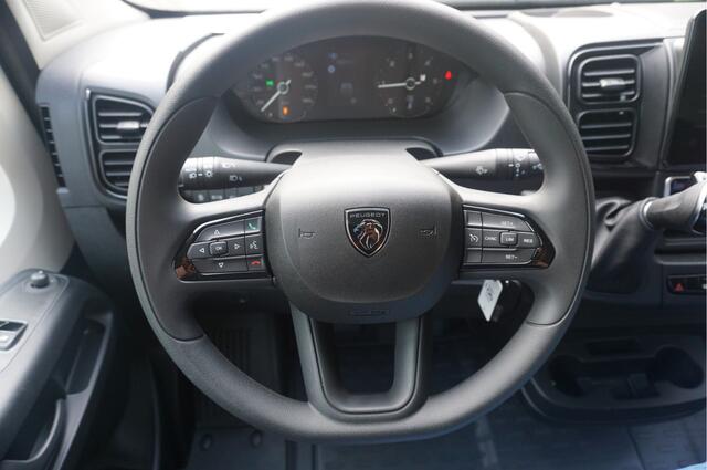 Peugeot BOXER 35+ Heavy 2.2HDI 180PK EAT8 Automaat L3H2 10" Navi, Climate. Camera, Cruise 270º Deur!! NR. A092*