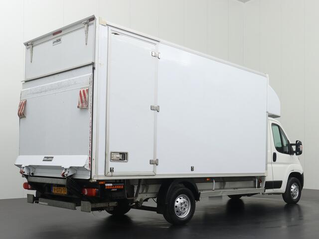 Peugeot BOXER 2.0BlueHDI 130PK Bakwagen+Laadklep | Navigatie | Dakspoiler | 3-Persoons | Airco