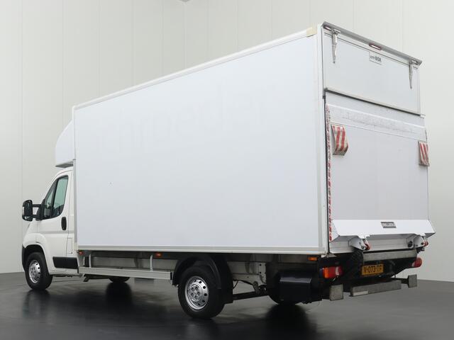 Peugeot BOXER 2.0BlueHDI 130PK Bakwagen+Laadklep | Navigatie | Dakspoiler | 3-Persoons | Airco