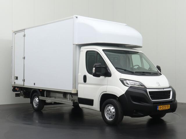 Peugeot BOXER 2.0BlueHDI 130PK Bakwagen+Laadklep | Navigatie | Dakspoiler | 3-Persoons | Airco