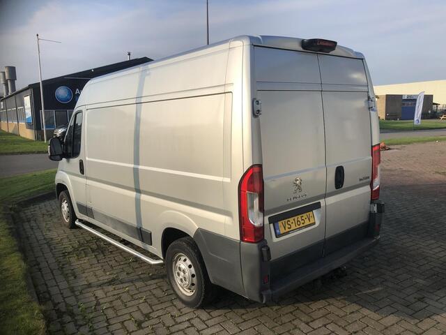 Peugeot BOXER 330 2.2 HDI L2H2 XR 130pk | Airco | Radio | Cruise control | Sidebars | Betimmering | Bluetooth