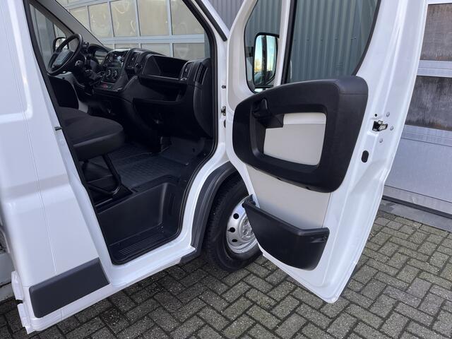 Peugeot BOXER 2.2 HDI Winterdienst Zoutstrooier Nido Open laadbak Airco Trekhaak Open laadbak Nido aansluiting voor Nido zoutstrooier 1e eigenaar Euro 5 Airco Trekhaak pick-up p-up Sneeuw ploeg Sneeuwborstel