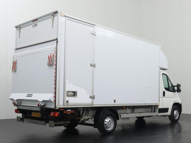 Peugeot BOXER 2.0BlueHDI Bakwagen+Laadklep | Navigatie | Camera | 3-Persoons | Airco