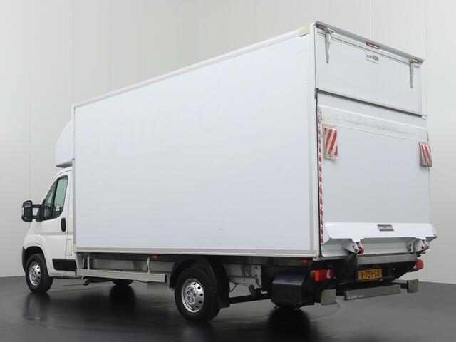 Peugeot BOXER 2.0BlueHDI Bakwagen+Laadklep | Navigatie | Camera | 3-Persoons | Airco