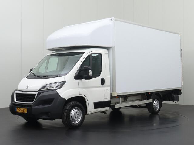 Peugeot BOXER 2.0BlueHDI Bakwagen+Laadklep | Navigatie | Camera | 3-Persoons | Airco