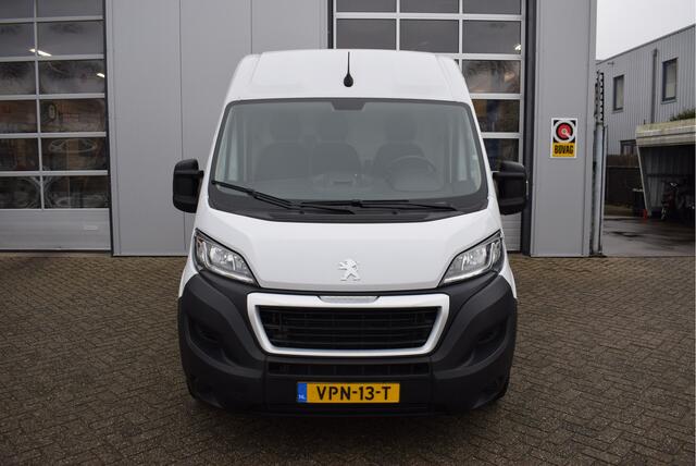 Peugeot BOXER 435 2.2 BlueHDi 165PK L2H2 Zwaar Premium | 3.5t | 3000kg trekgewicht | Camera