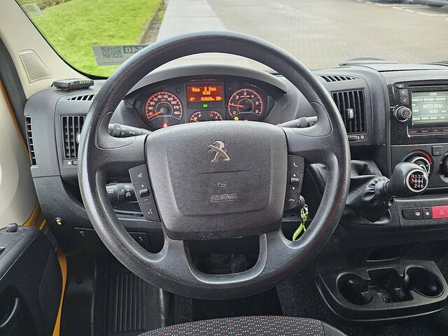 Peugeot BOXER 335 2.0 BlueHDI L2H2 Premium AC DUBBELE SCHUIFDEUR OMVORMER EURO6